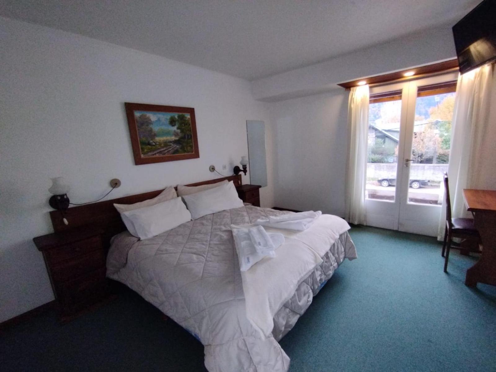 Hotel Crismalu San Martín de los Andes Zewnętrze zdjęcie