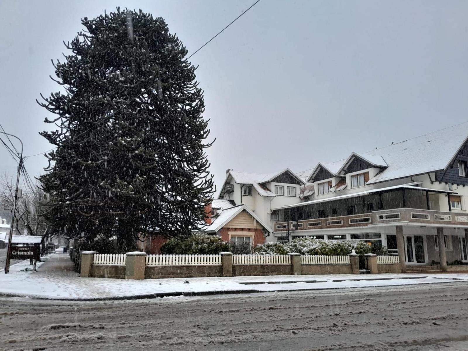 Hotel Crismalu San Martín de los Andes Zewnętrze zdjęcie